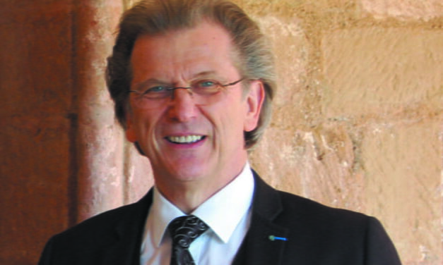 Sylvanès | « La musique est un chemin vers l&rsquo;autre autant que vers soi » – Rencontre avec Michel Wolkowitsky pour le Festival de Musiques Sacrées – Musiques du Monde