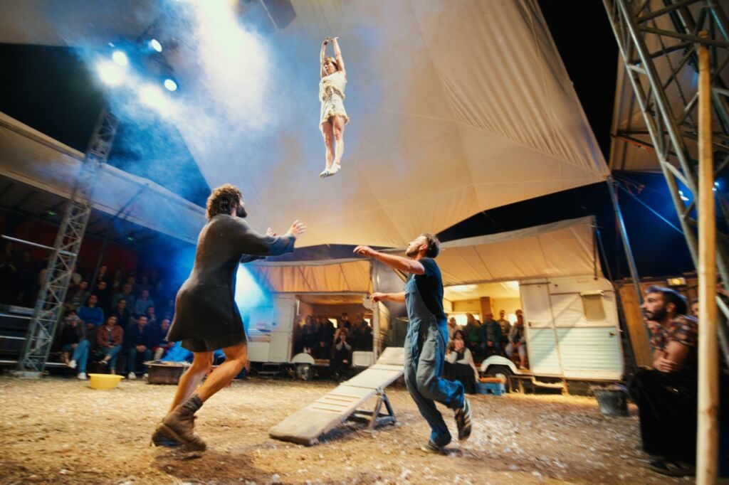 A ciel ouvert - Cirque Aïtal ©Vyacheslav Iroshnikovl